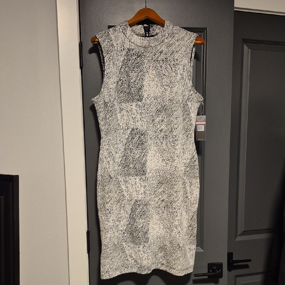 Sharagano Monochrome Sleeveless Midi Dress